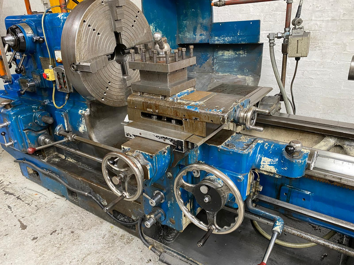 
                  
                    DSG Type 25 Heavy Duty Centre Lathe
                  
                