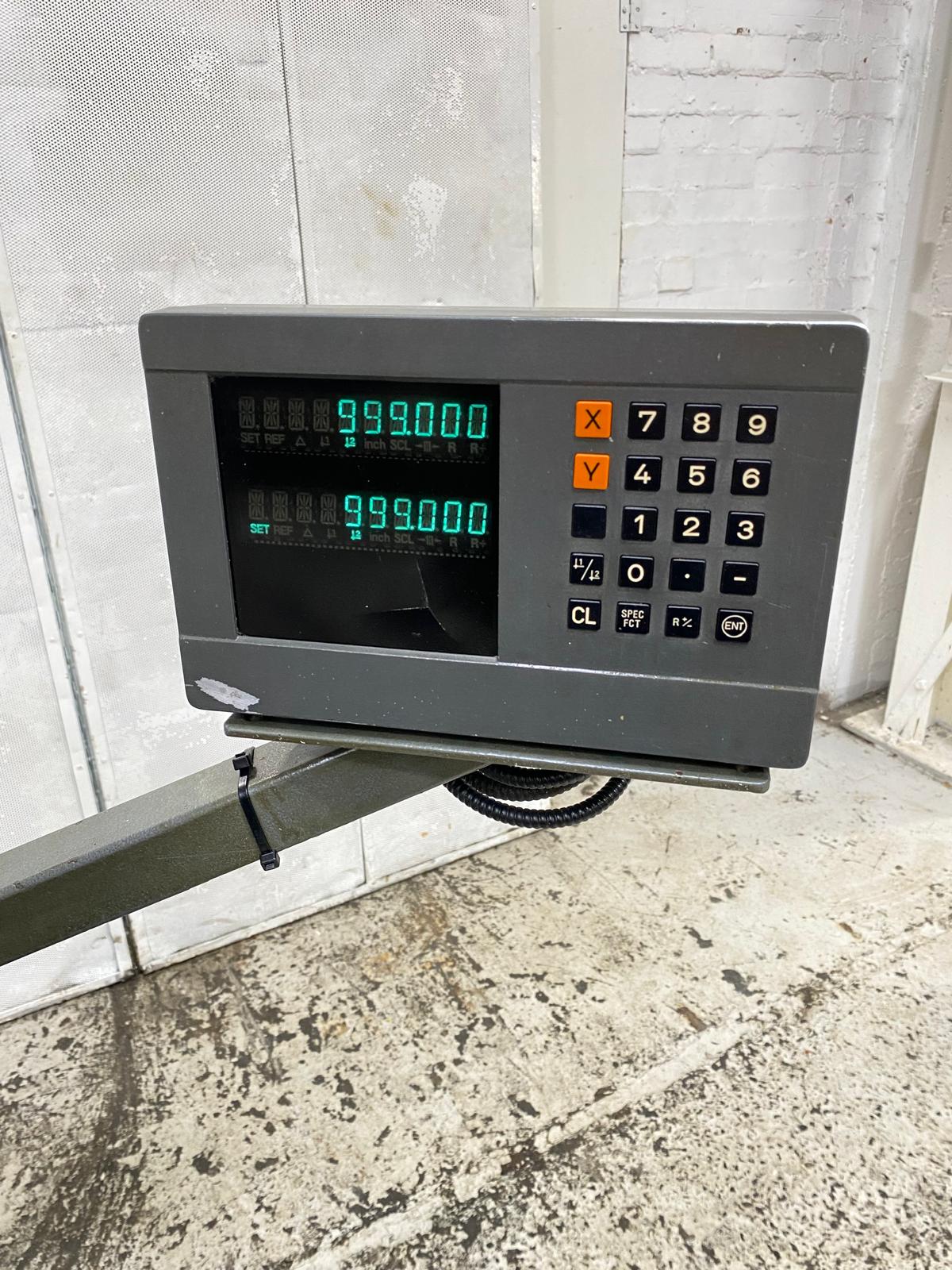 
                  
                    Bridgeport BR2J2 Turret Milling Machine
                  
                