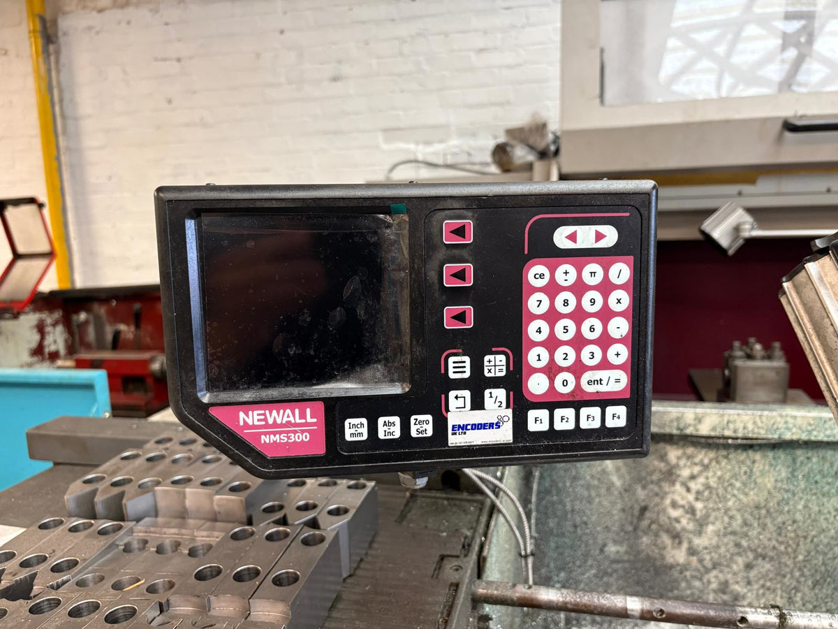 
                  
                    Colchester Triumph VS2500 Gap Bed Centre Lathe (2002)
                  
                
