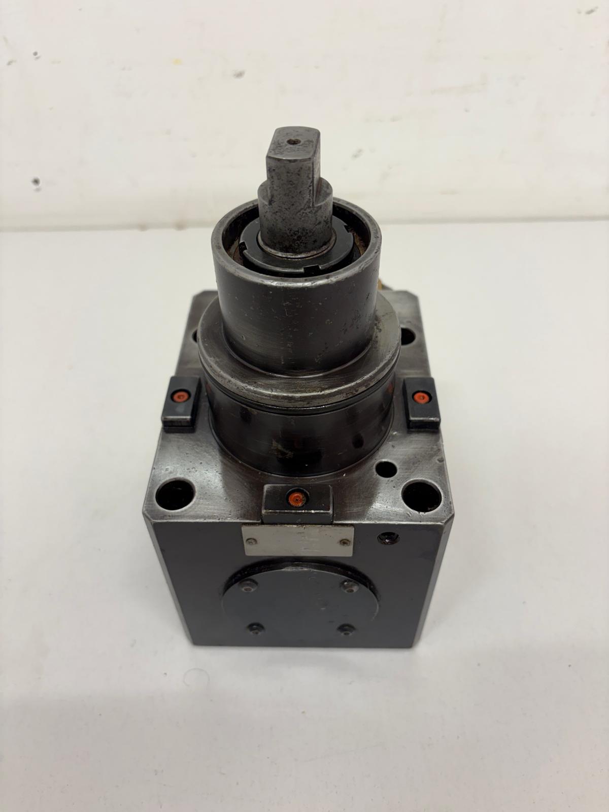 
                  
                    Eppinger PRECI-FLEX Radial Live Tool Holder
                  
                