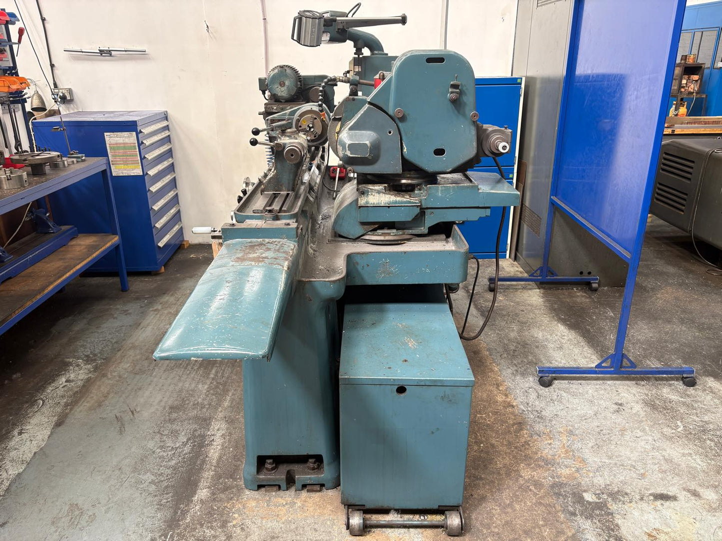 
                  
                    Jones & Shipman 1307 EIT Precision Toolroom Universal Grinding Machine
                  
                