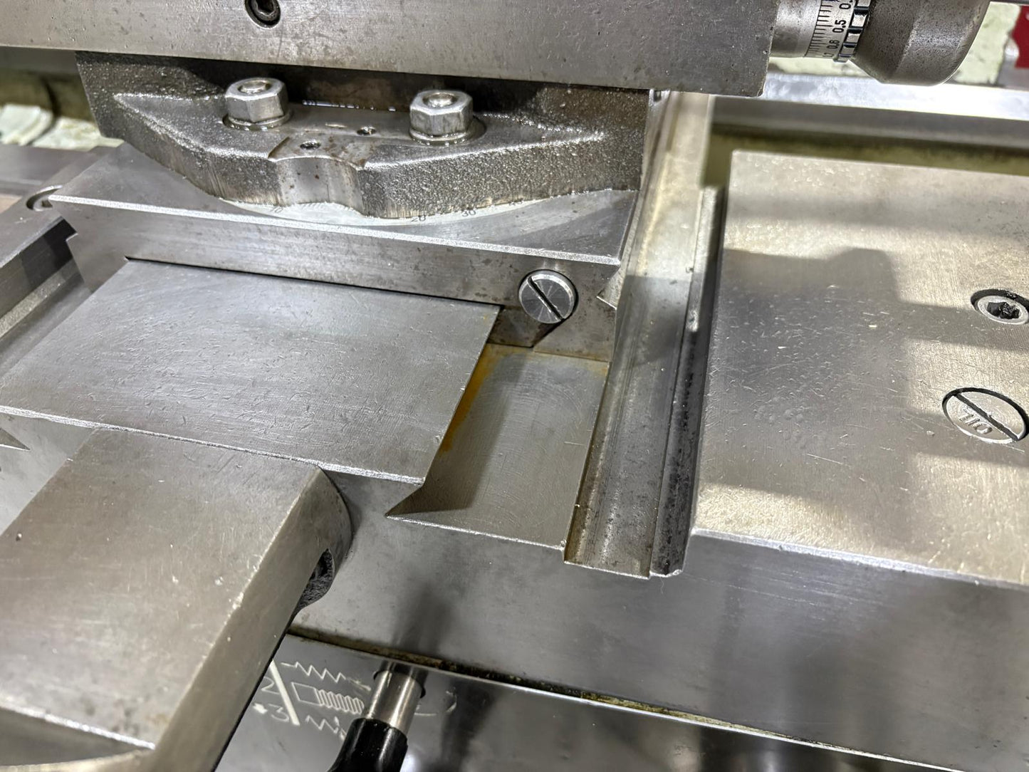 
                  
                    Harrison V390 Gap Bed Centre Lathe (2011)
                  
                