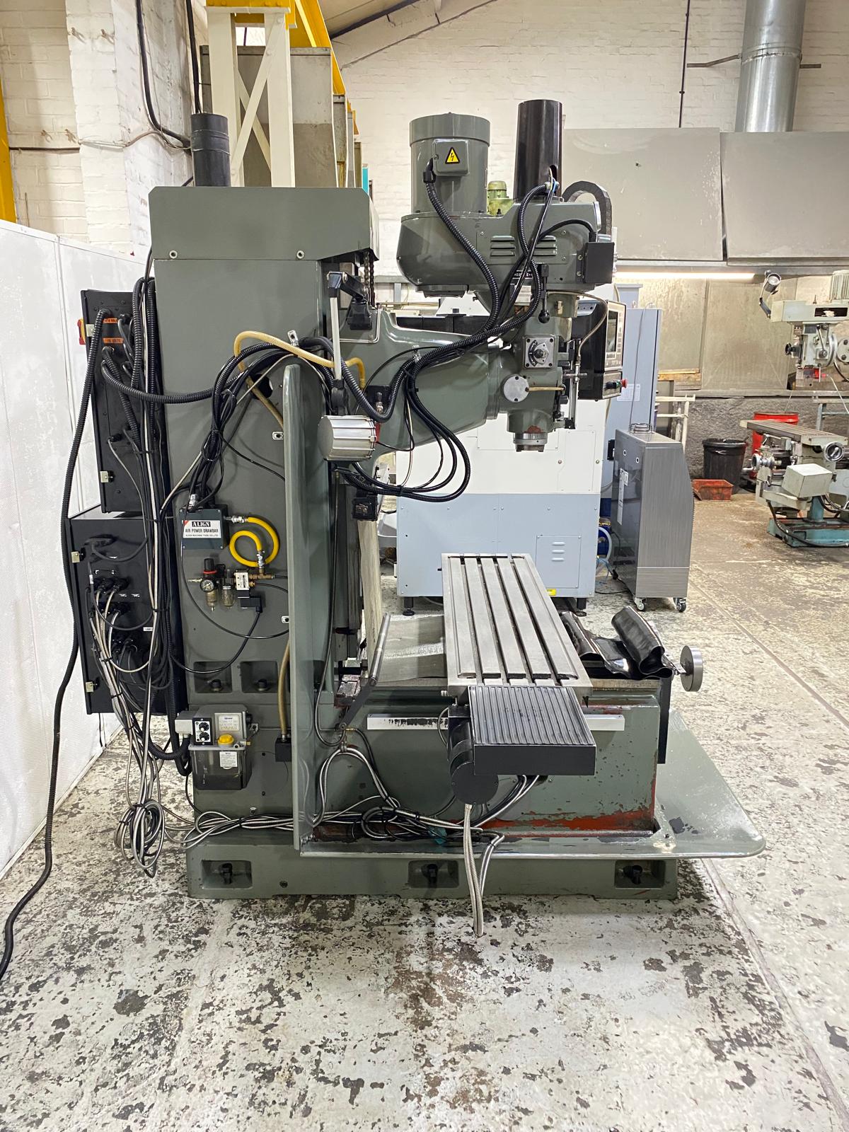 
                  
                    XYZ DPM ProtoTRAK Cotrol Bed Milling Machine
                  
                