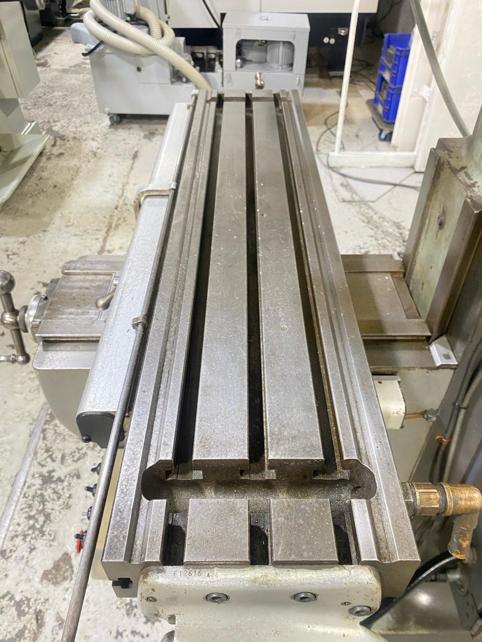 
                  
                    Bridgeport BR2J2 Turret Milling Machine
                  
                