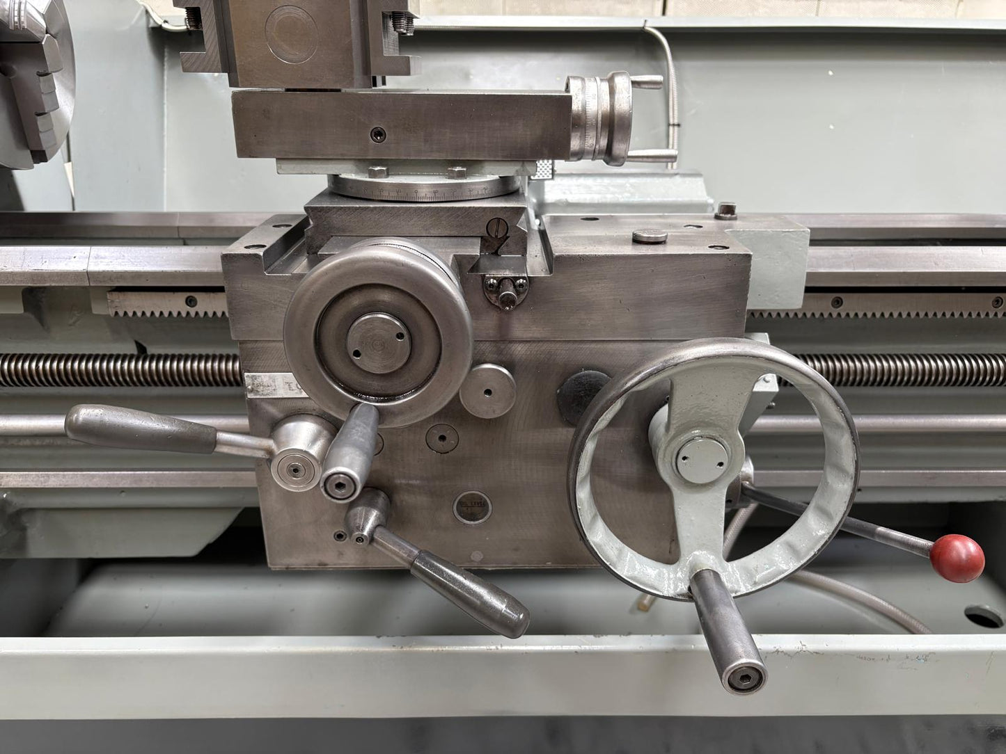 
                  
                    Colchester Triumph 2000 x 50” Gap Bed Centre Lathe
                  
                