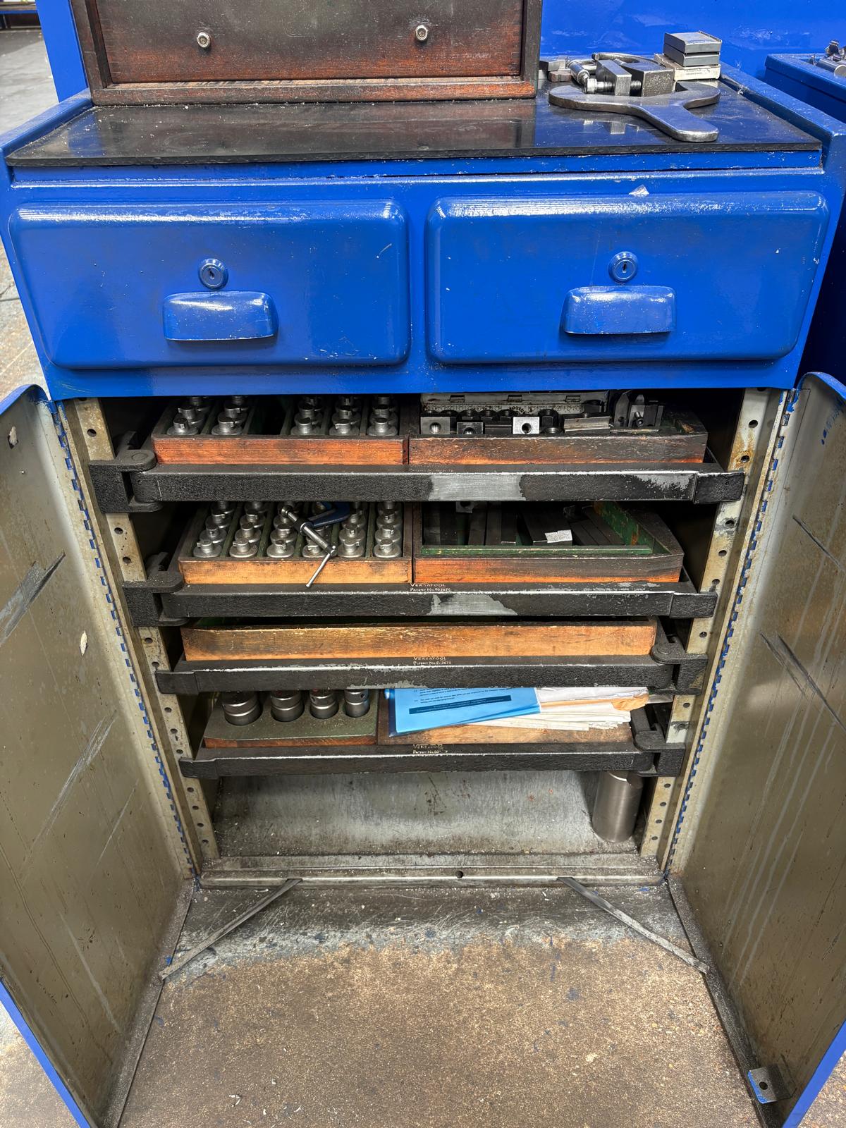 
                  
                    Newall 2443 Vertical Jig Boring Machine
                  
                