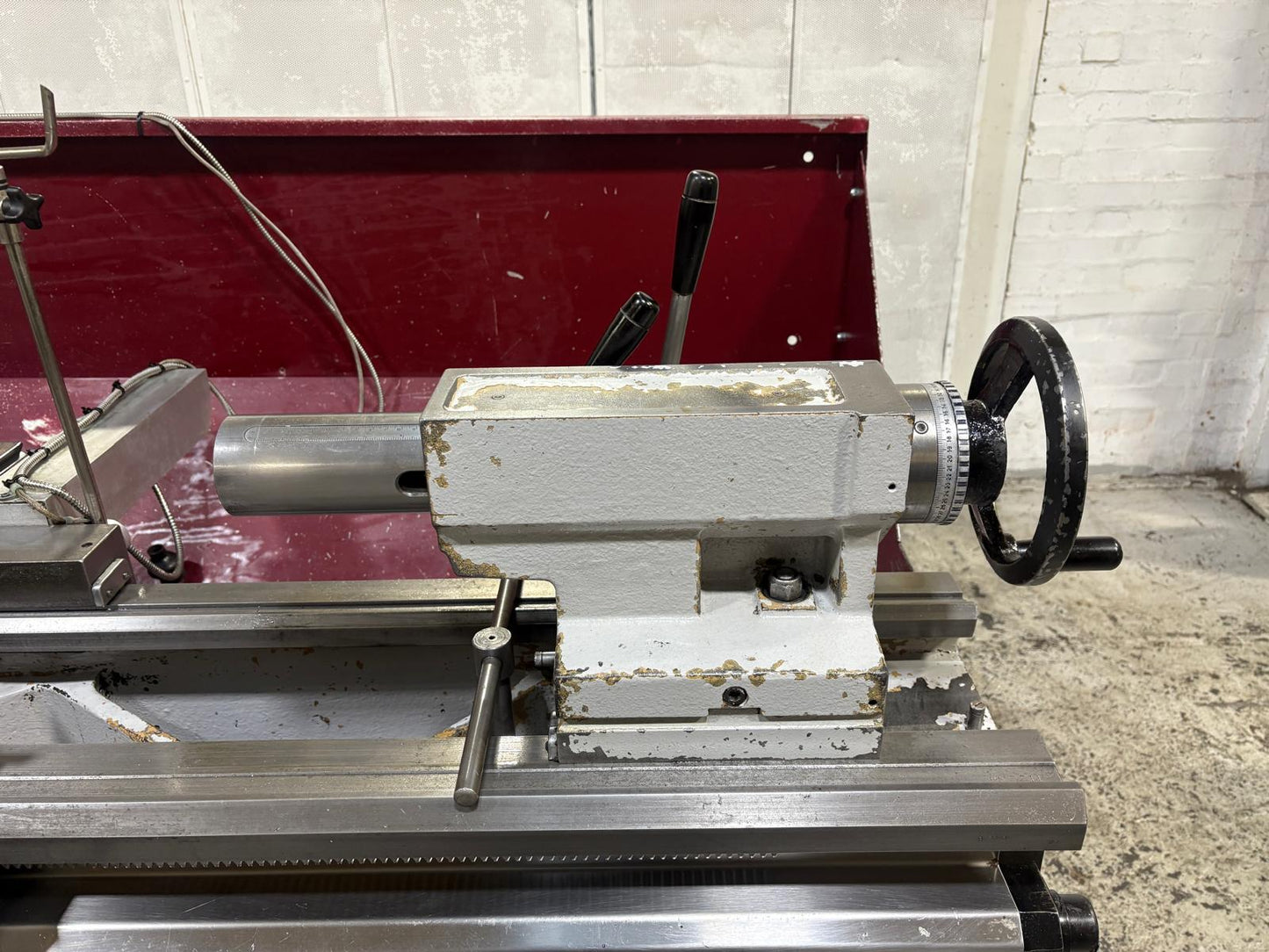 
                  
                    Harrison M390 Gap Bed Centre Lathe (Geared Head)
                  
                