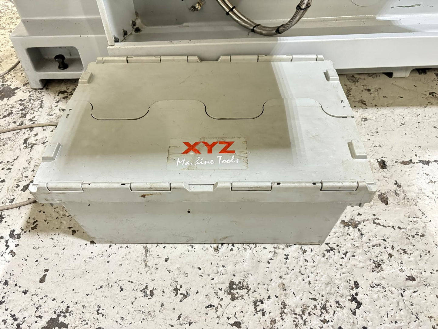 
                  
                    XYZ RMX 3500 3 Axis CNC Bed Milling Machine
                  
                