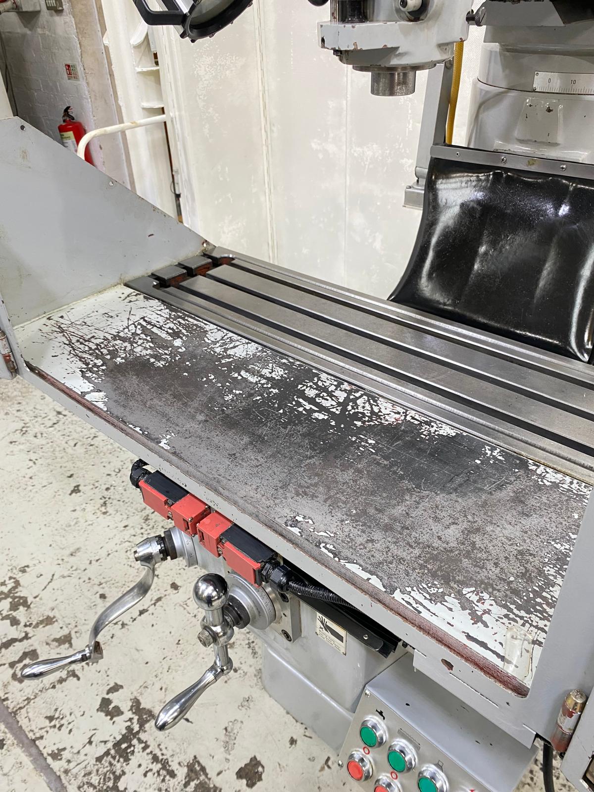 
                  
                    XYZ 1500 Turret Milling Machine Ex College
                  
                