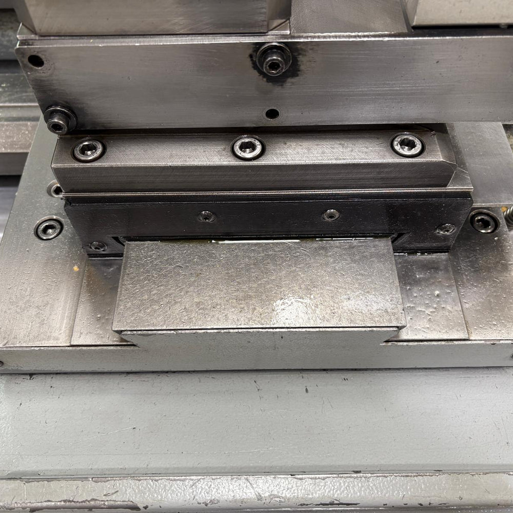 
                  
                    2014 XYZ Proturn SLX425 ProtoTRAK Control Gap Bed Centre Lathe
                  
                