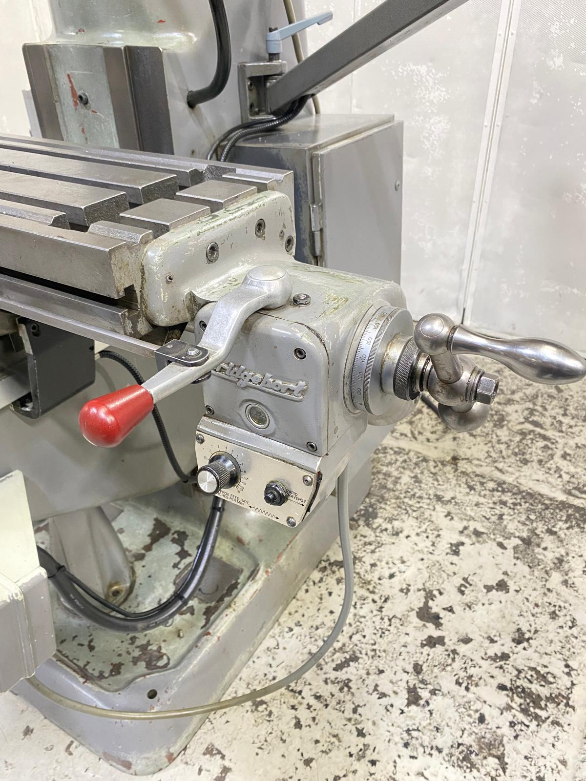 
                  
                    Bridgeport BRJ Turret Milling Machine
                  
                