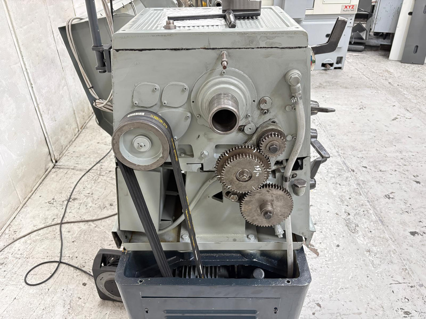 
                  
                    Colchester Triumph 2000 x 50” Gap Bed Centre Lathe
                  
                