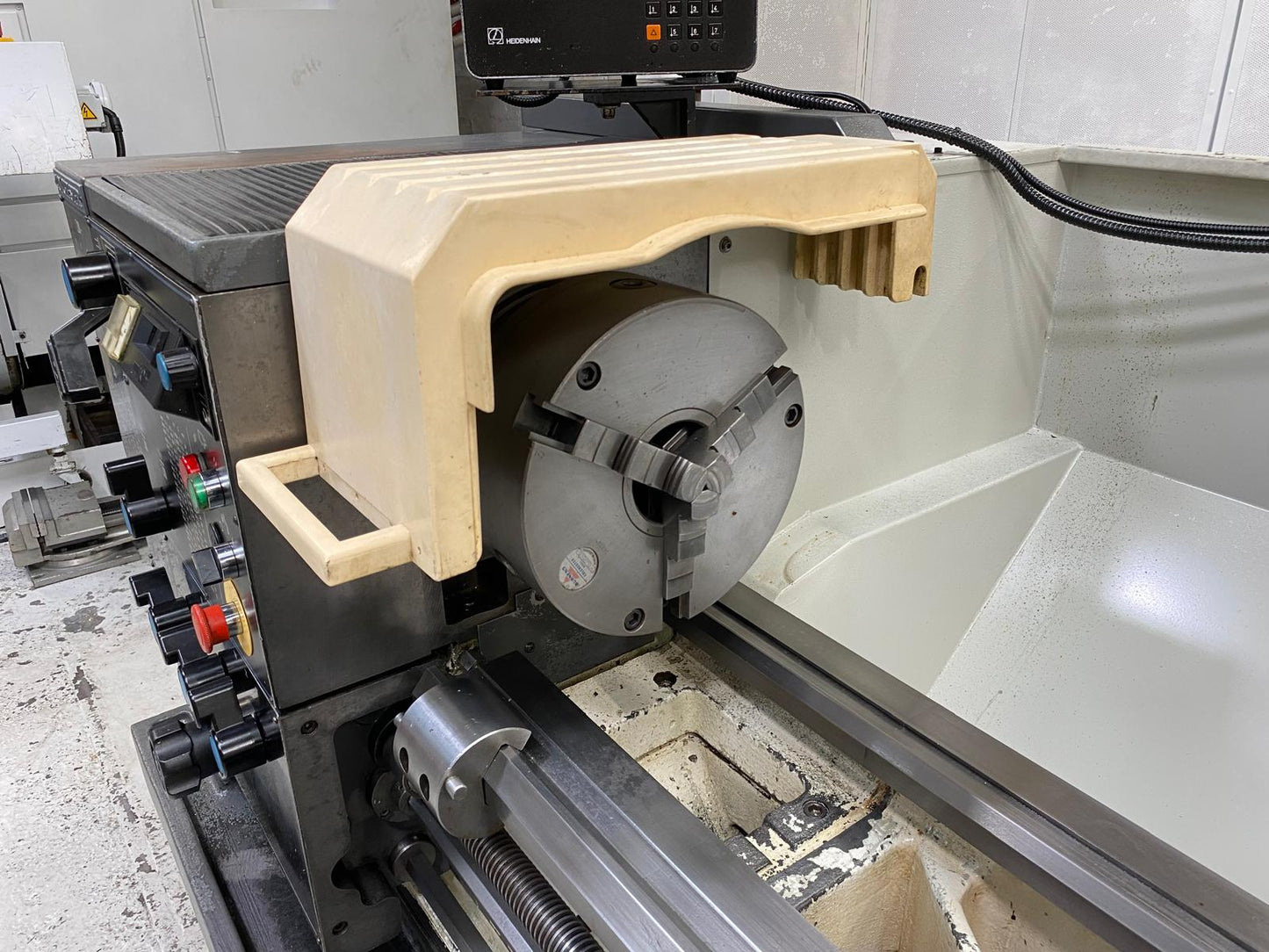 
                  
                    Colchester Triumph VS2500 Gap Bed Centre Lathe Ex College As New Condition
                  
                