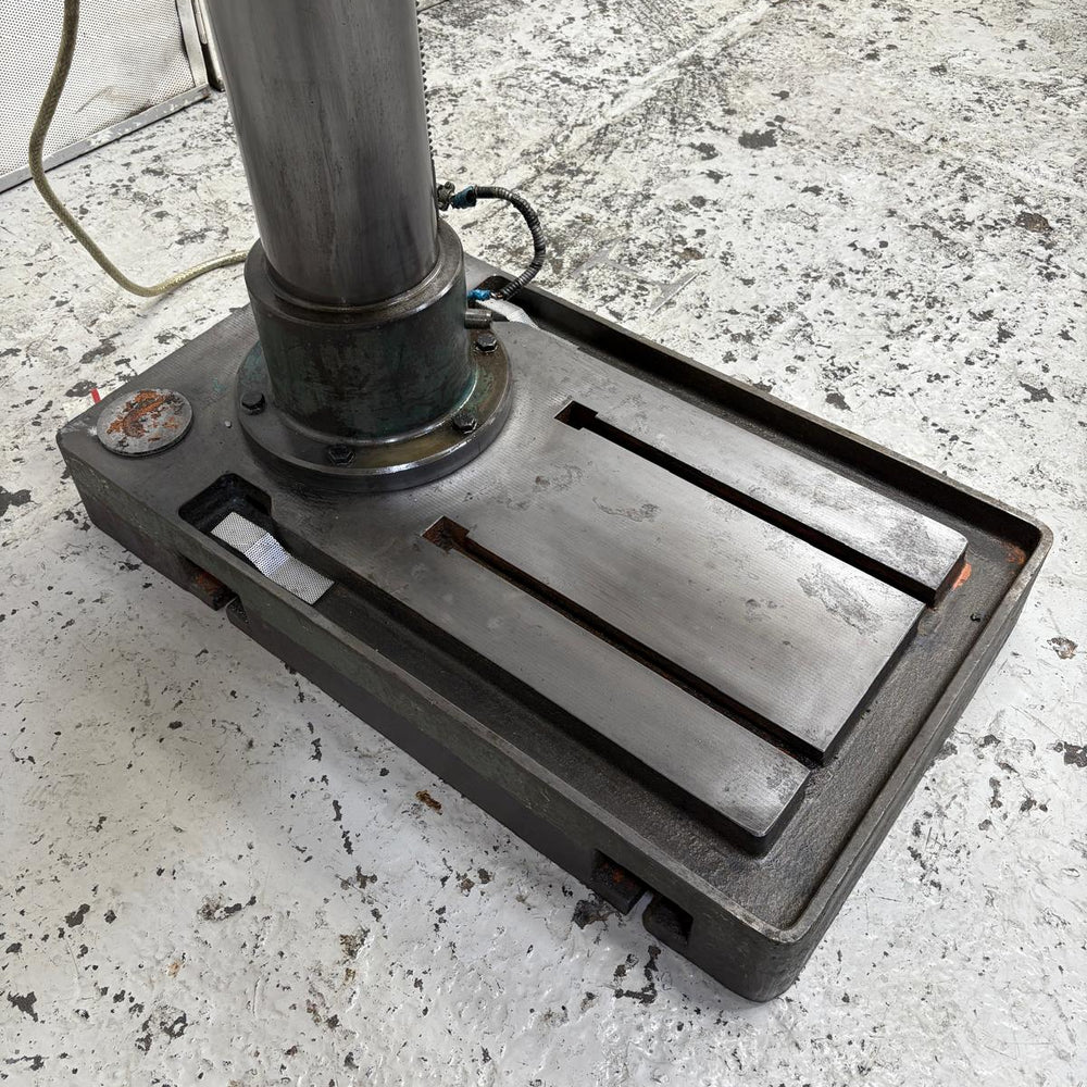 
                  
                    AJAX AJ32 Heavy Duty Geared Head Drilling Machine
                  
                