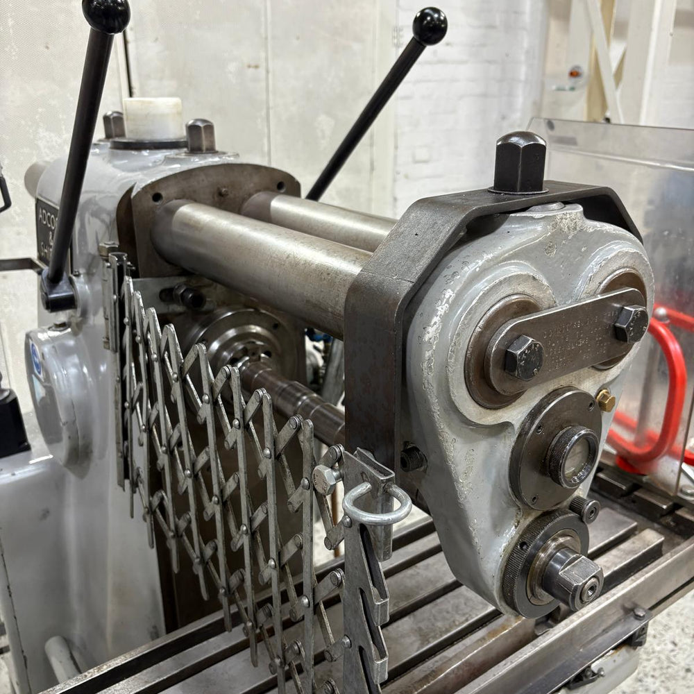 
                  
                    Adcock & Shipley 2E Universal Milling Machine
                  
                