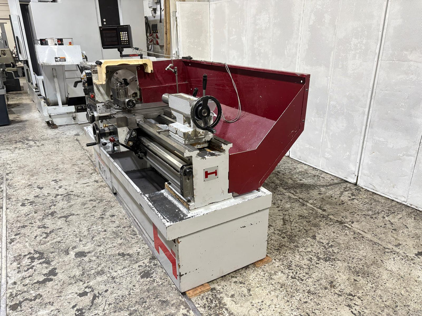 
                  
                    Harrison M390 Gap Bed Centre Lathe (Geared Head)
                  
                