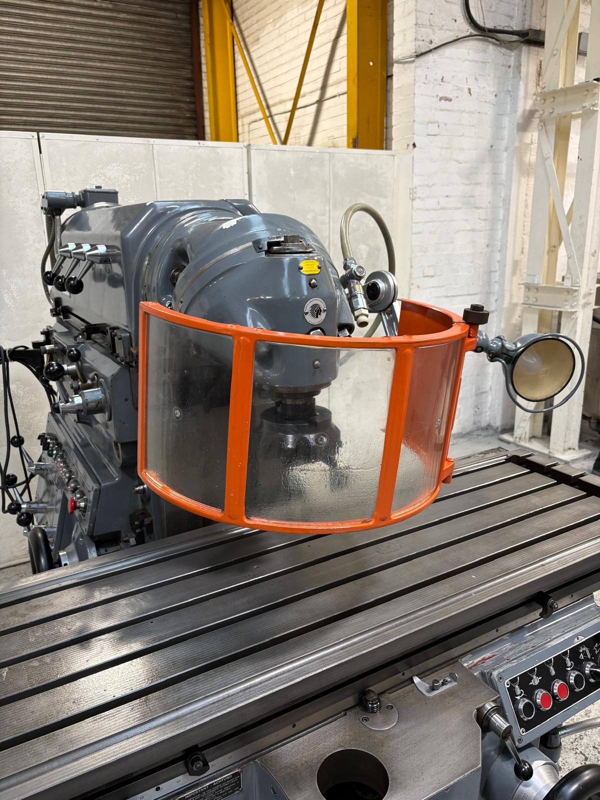 
                  
                    Huron NU5 Universal Milling Machine
                  
                