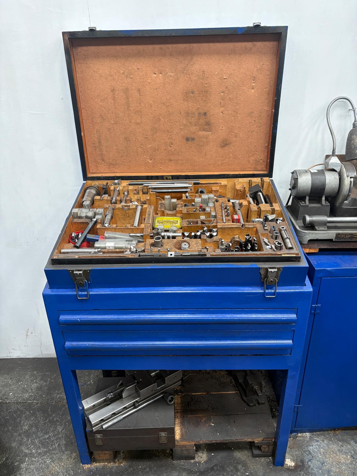 
                  
                    Newall 2443 Vertical Jig Boring Machine
                  
                