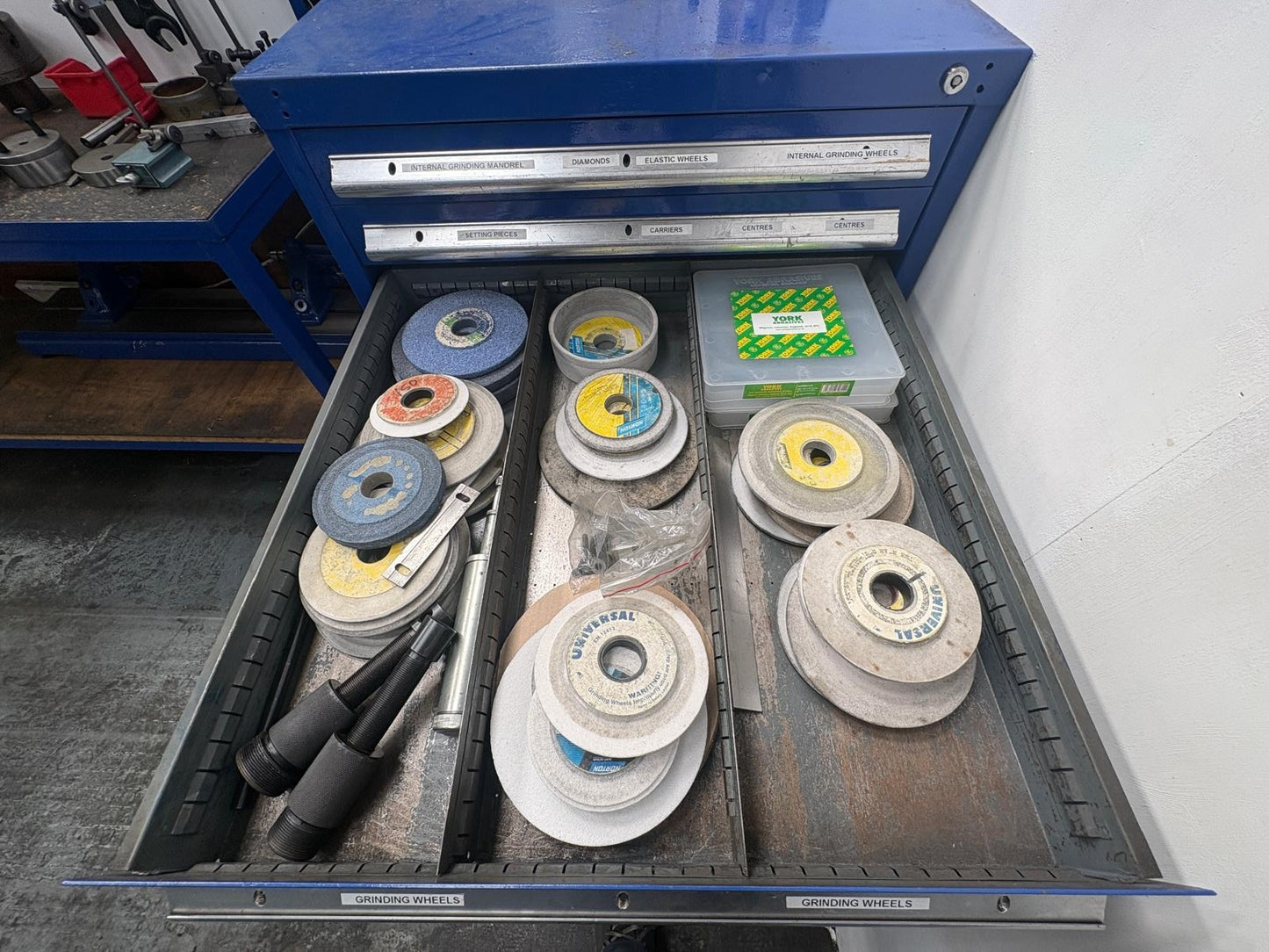 
                  
                    Jones & Shipman 1307 EIT Precision Toolroom Universal Grinding Machine
                  
                