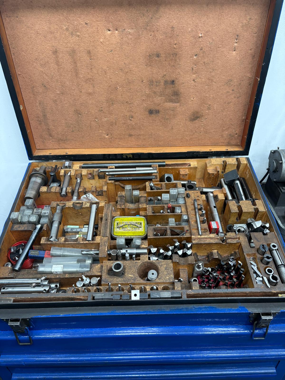
                  
                    Newall 2443 Vertical Jig Boring Machine
                  
                