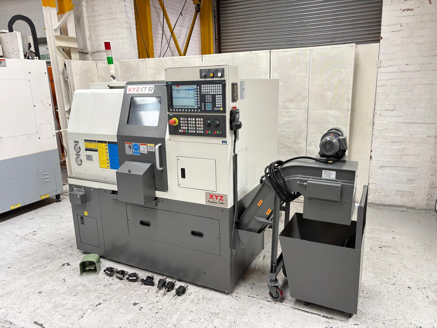 
                  
                    XYZ CT52 2 Axis CNC Lathe Box Ways Slides
                  
                