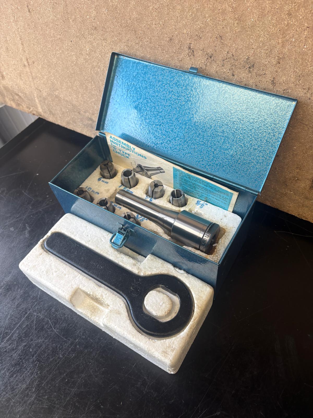 
                  
                    R8 Clarkson Autolock Collet Chuck With Collets
                  
                