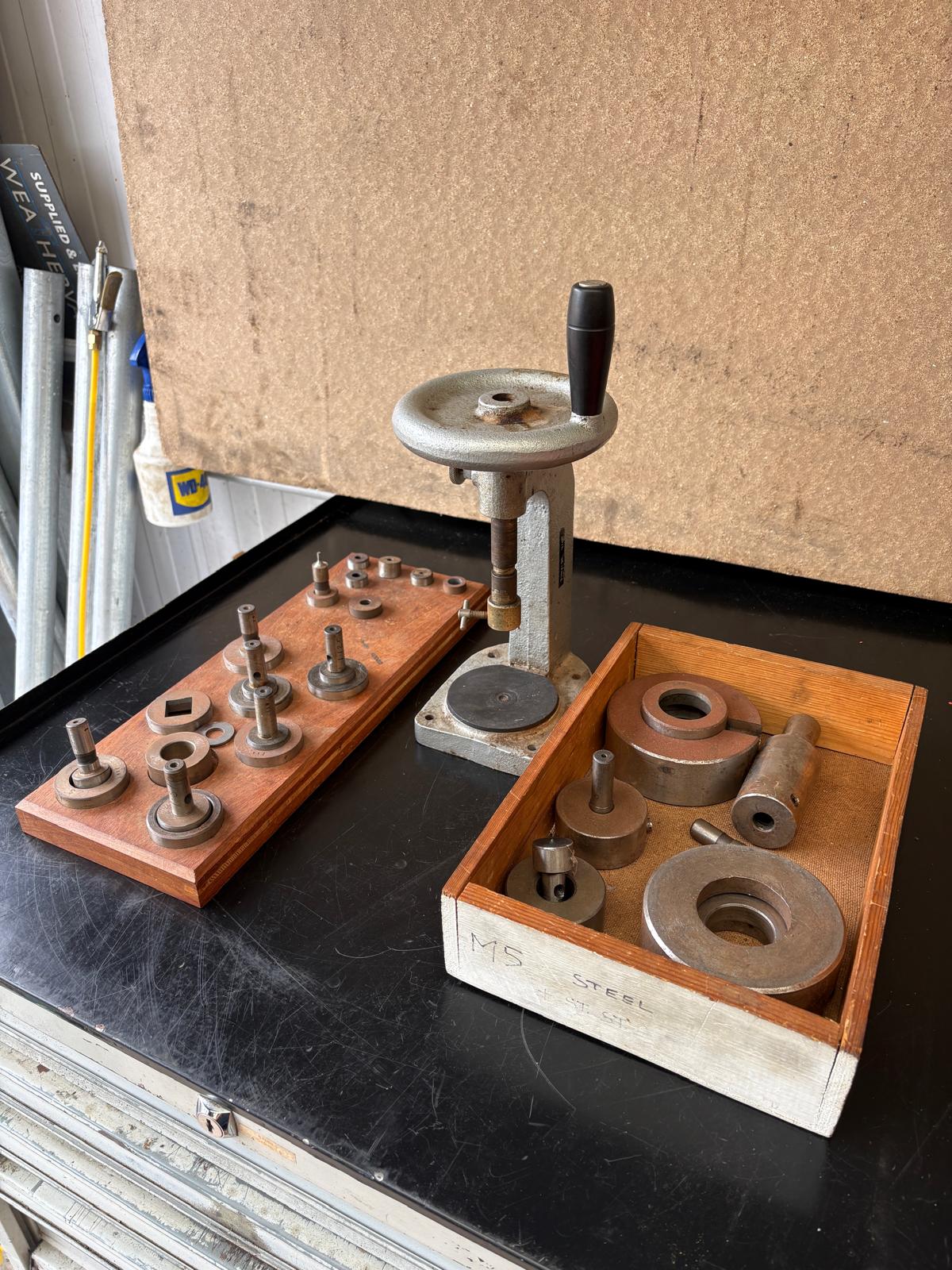 
                  
                    Watch Crystal Drill & Tooling
                  
                