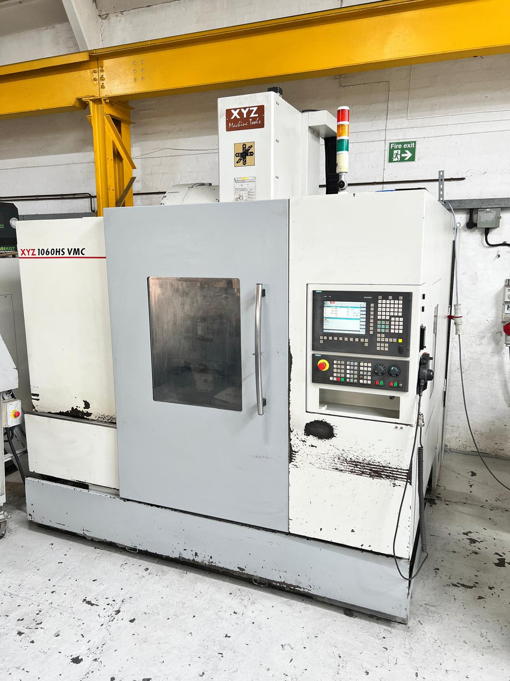 2009 XYZ 1060HS VMC, 12k Spindle, 43m/m rapids, CTS, remote handle wheel.