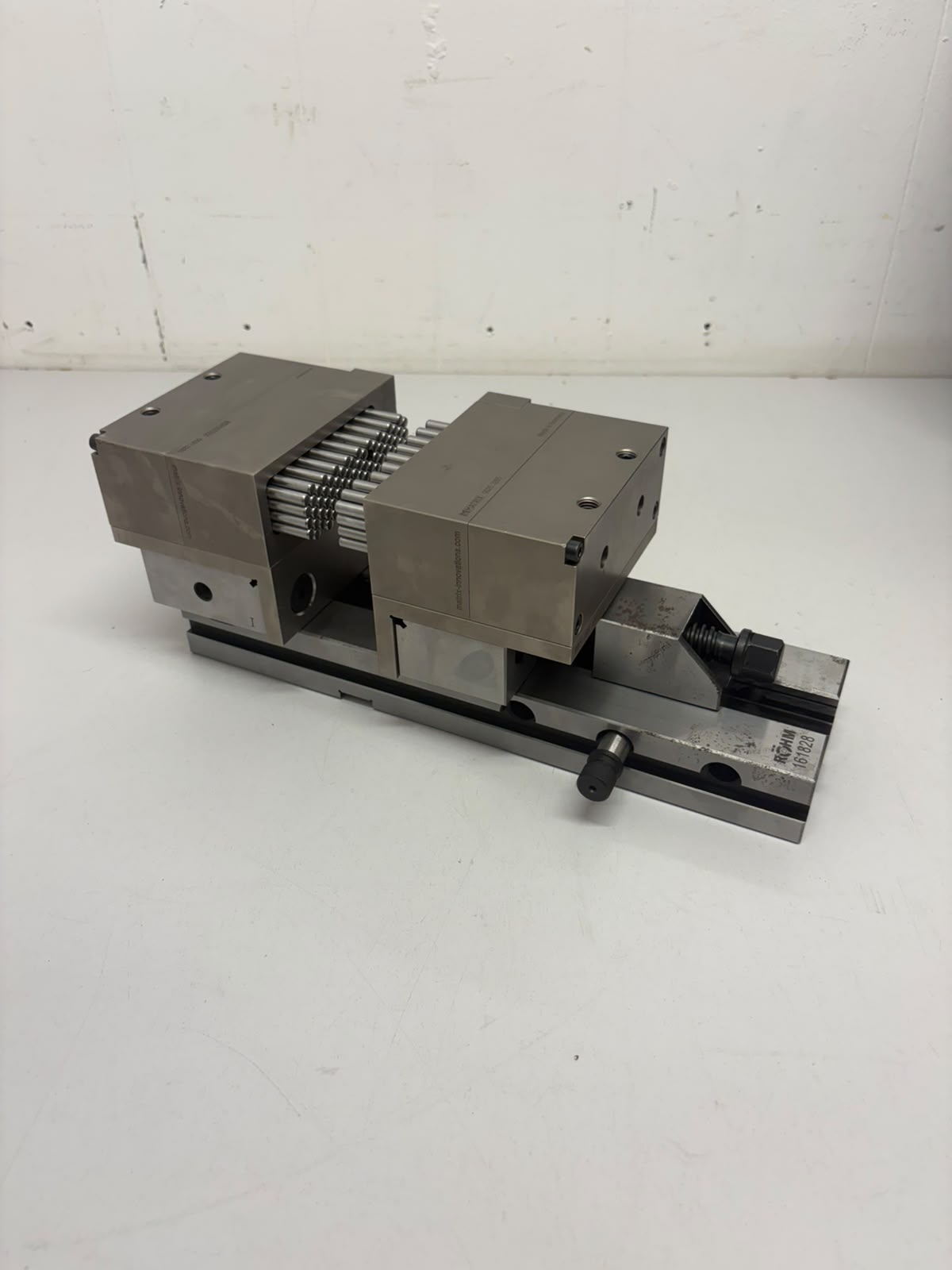 
                  
                    Rohm Machine Vice With MATRIX X-CLAMP 125 R
                  
                