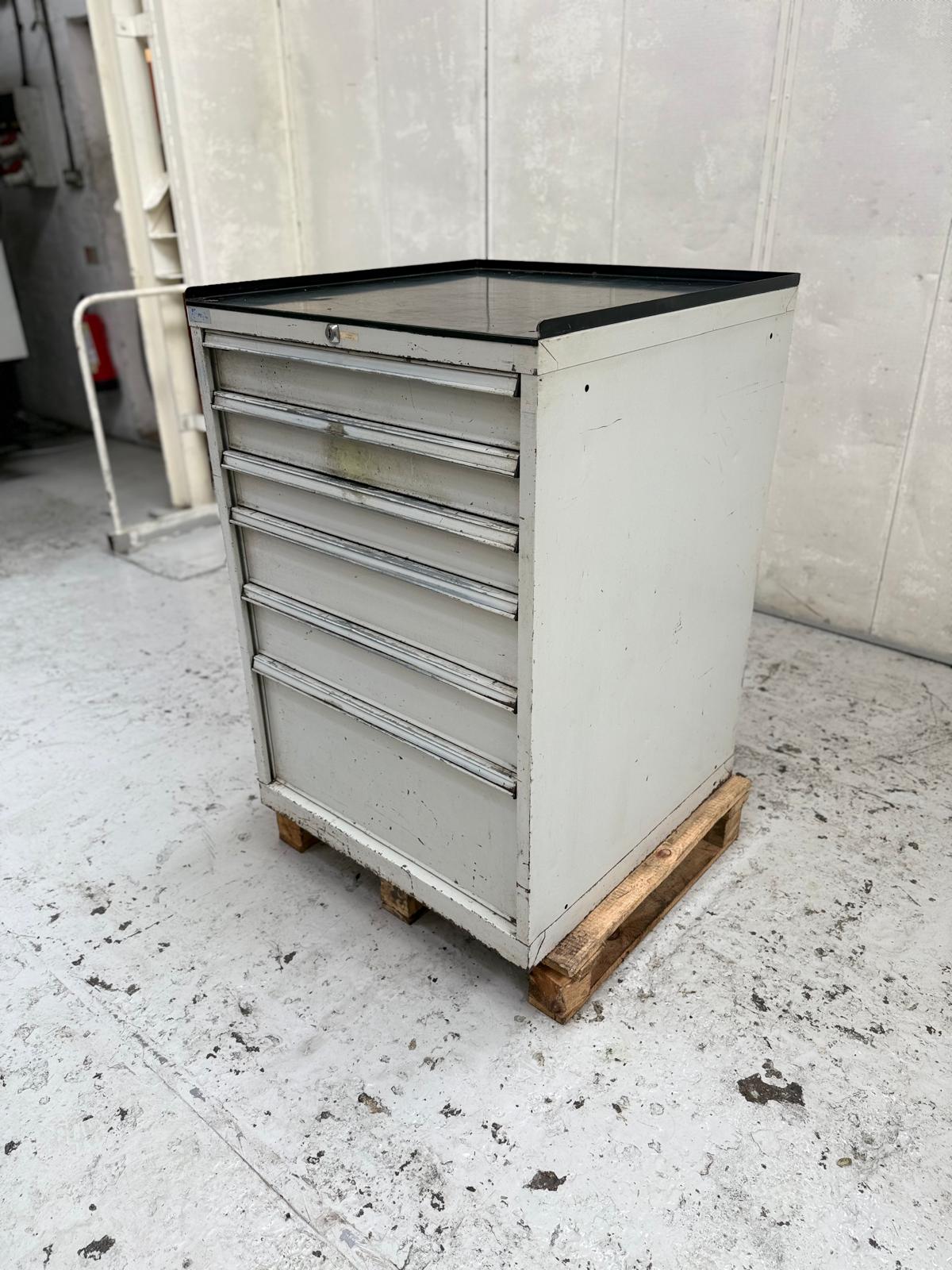 
                  
                    Industrial Drawer Unit
                  
                