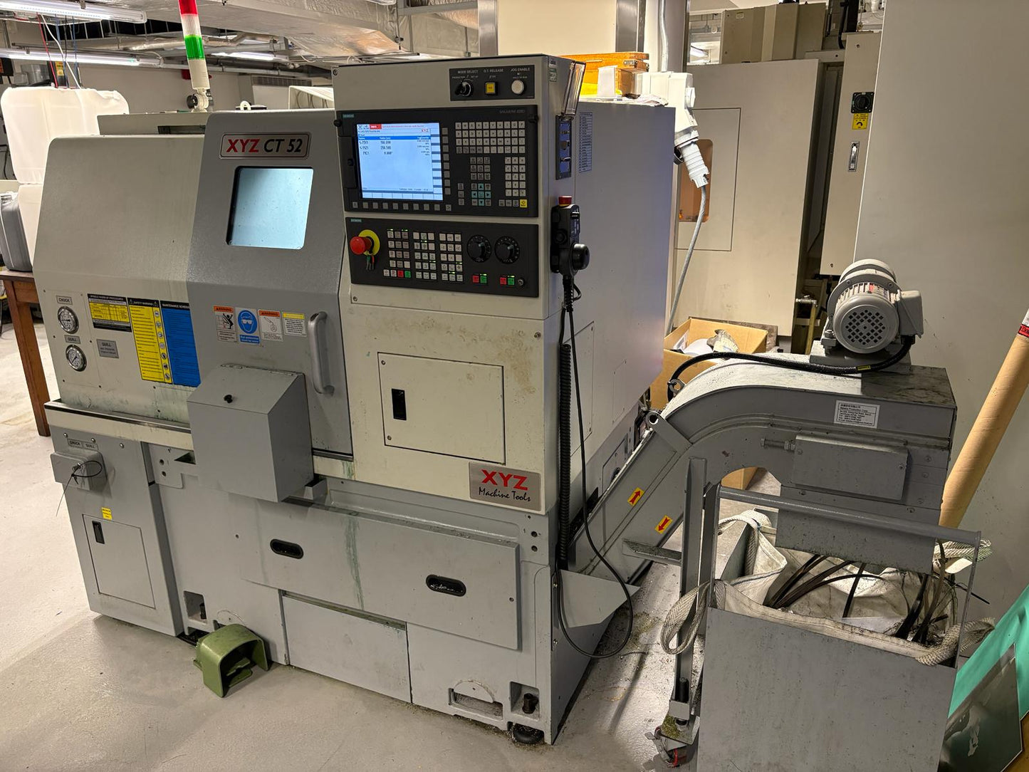
                  
                    XYZ CT52 2 Axis CNC Lathe
                  
                