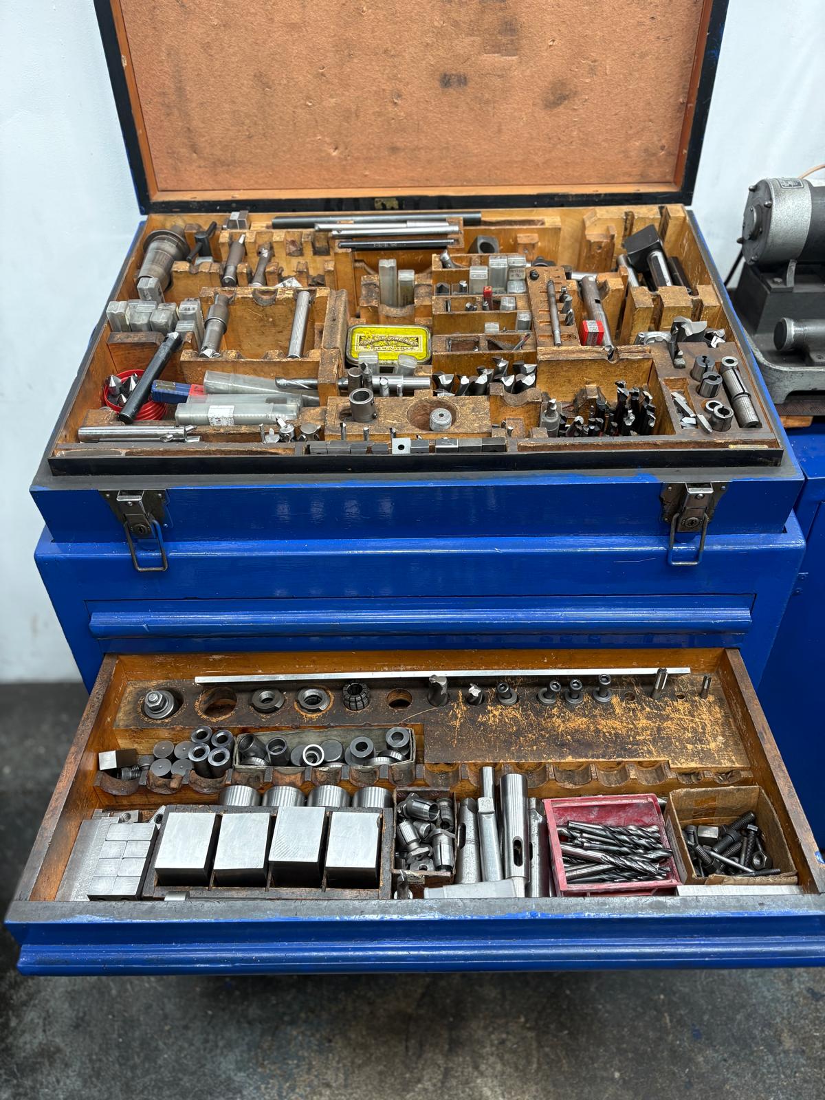 
                  
                    Newall 2443 Vertical Jig Boring Machine
                  
                