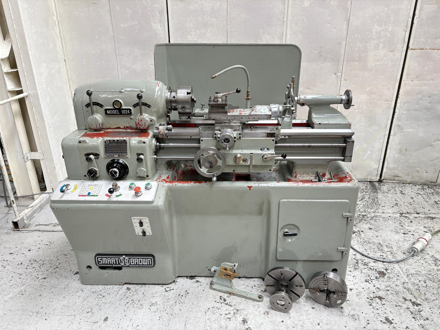 
                  
                    Smart & Brown 1024 Mk.2 VSL Vari Speed Drive Centre Lathe
                  
                