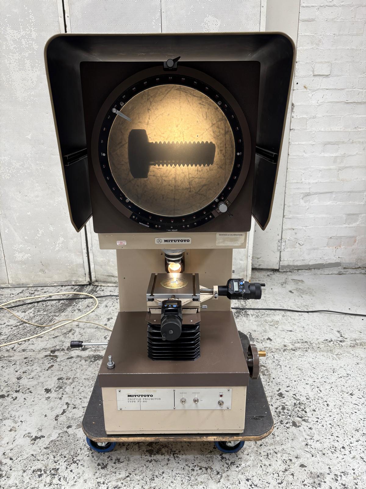 
                  
                    Mitutoyo PJ300H Profile Projector
                  
                