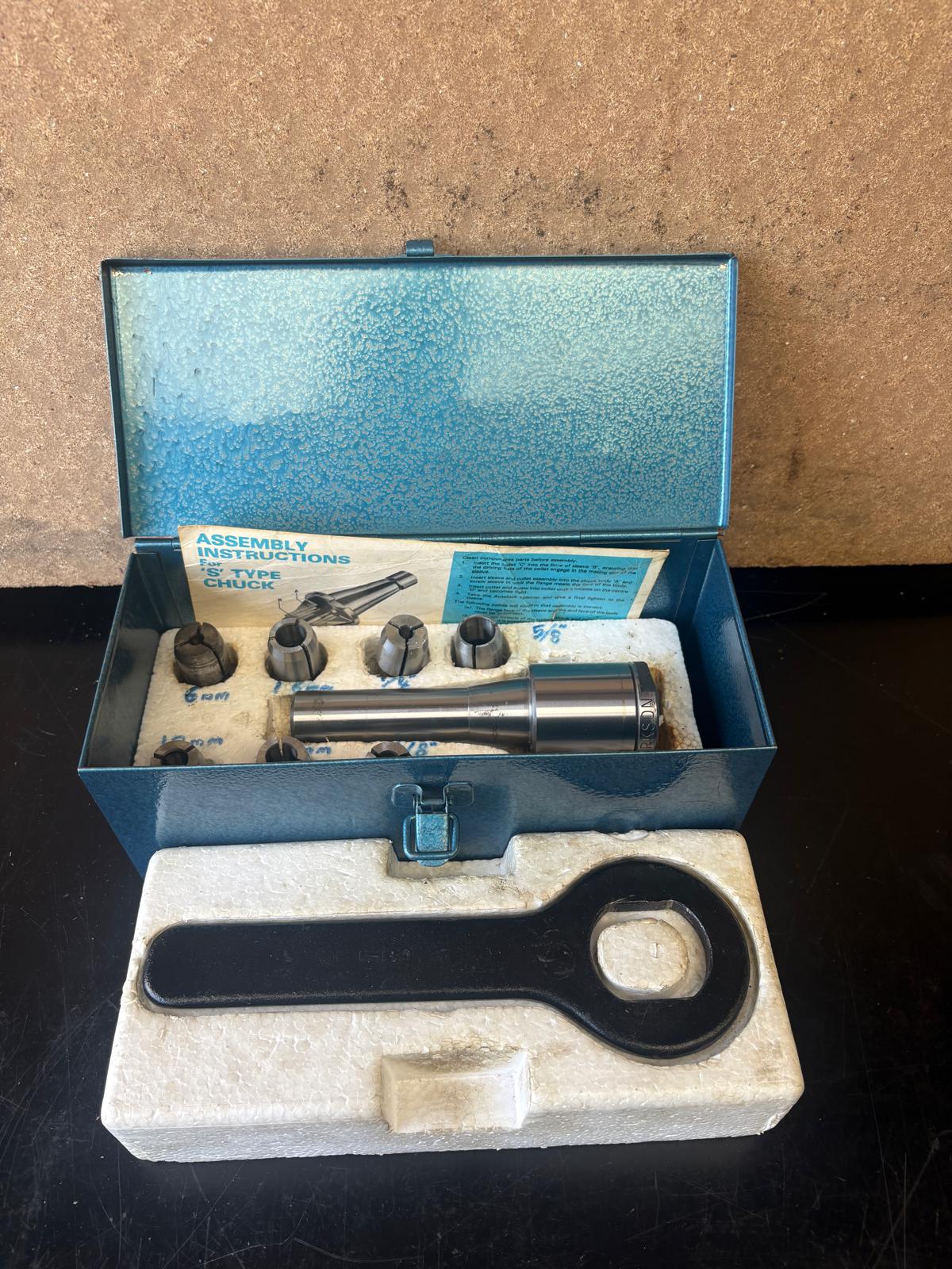 
                  
                    R8 Clarkson Autolock Collet Chuck With Collets
                  
                