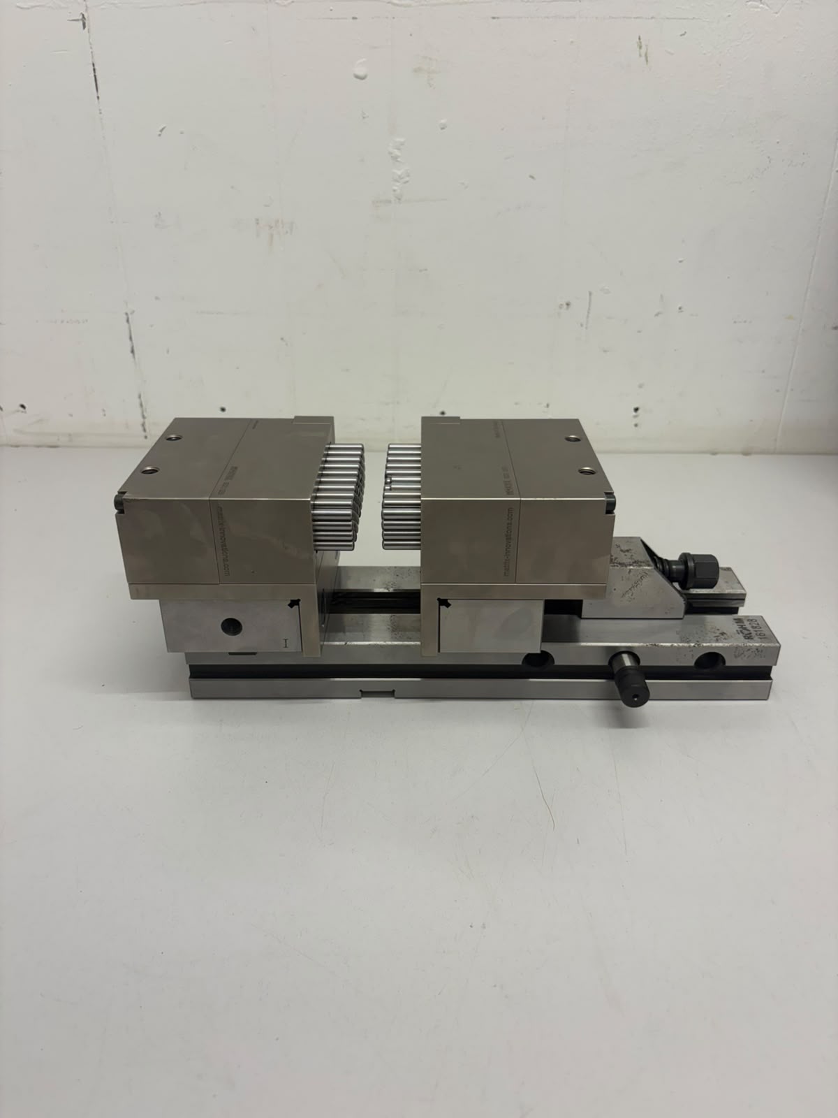 
                  
                    Rohm Machine Vice With MATRIX X-CLAMP 125 R
                  
                