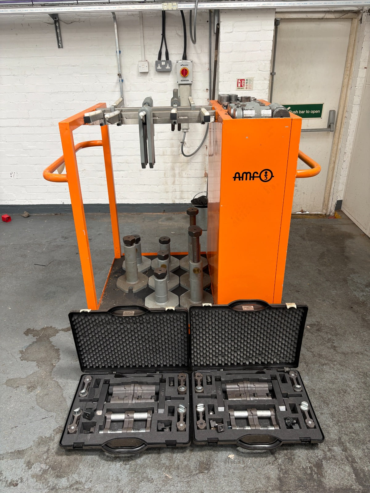 
                  
                    AMF Modular Clamping & Workholding System on Mobile Trolley
                  
                