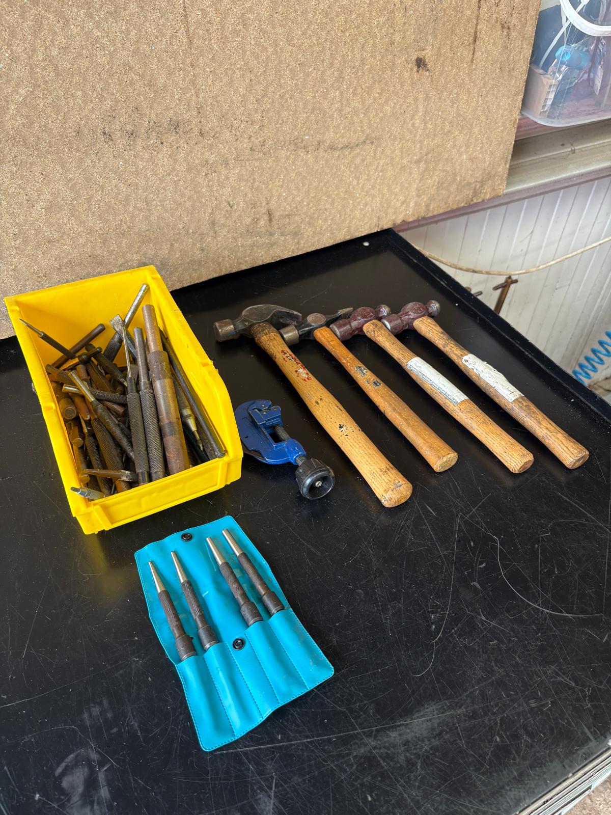 
                  
                    Hammer Set & Centre Punch’s
                  
                