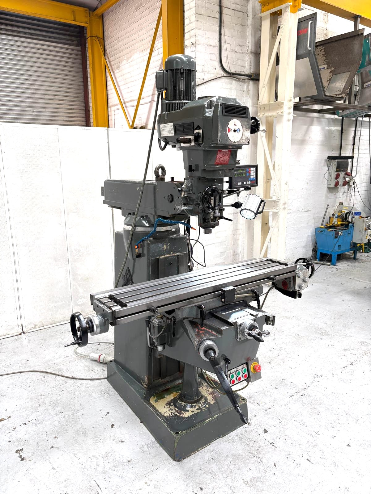 
                  
                    Ajax AJT1-R8 Turret Milling Machine
                  
                