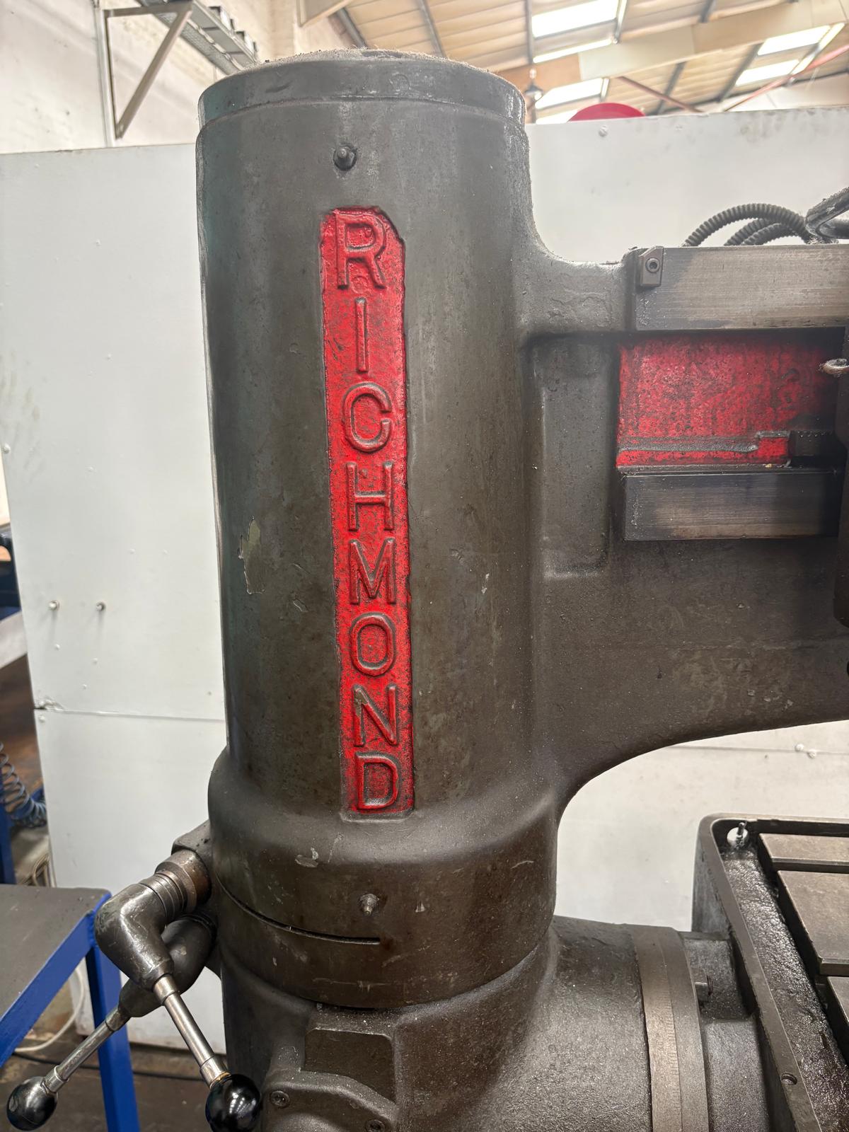 
                  
                    Richmond SR2 Radial Arm Drilling Machine
                  
                