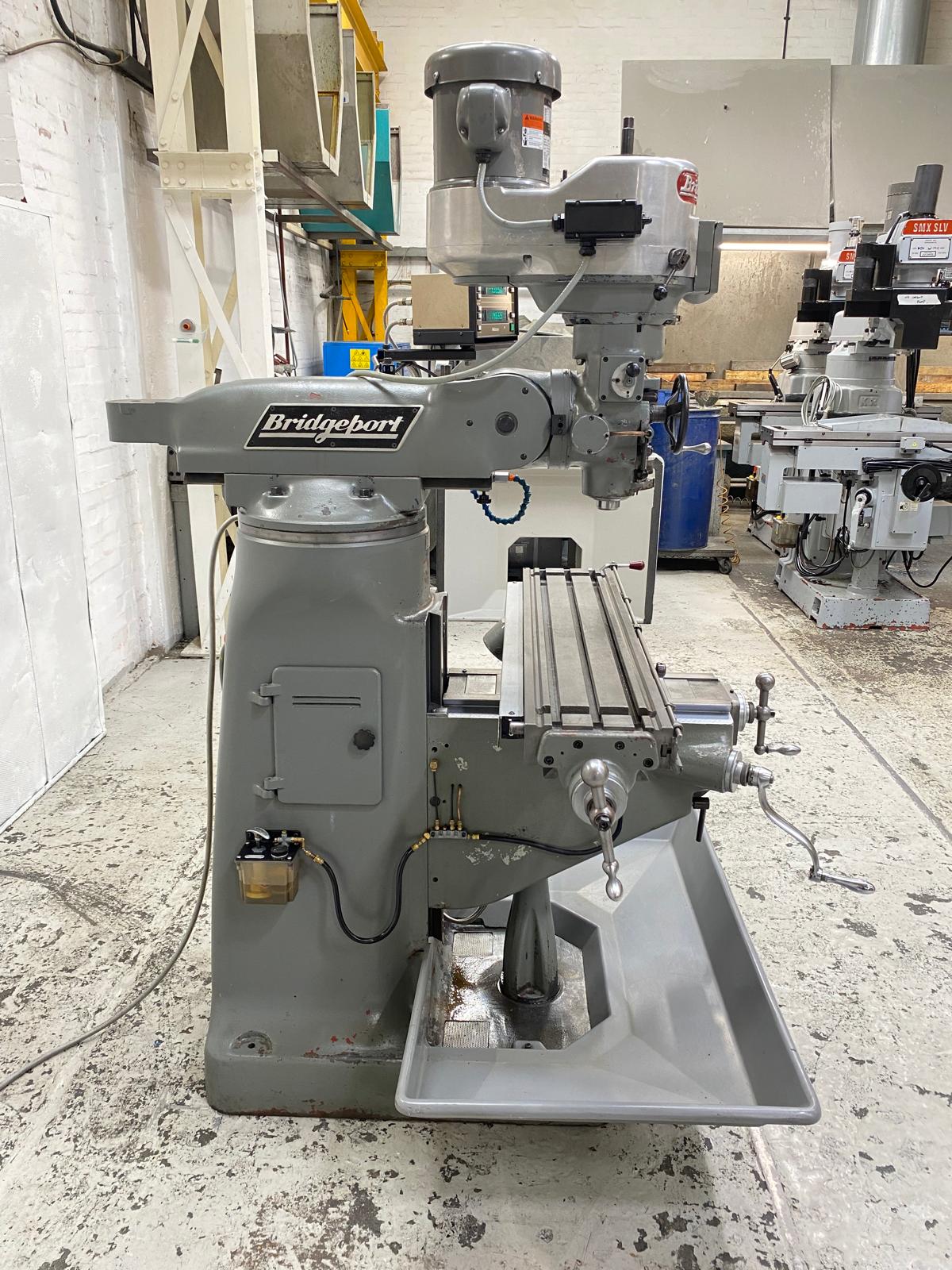 
                  
                    Bridgeport BR2J2 Turret Milling Machine Ex College As New Condition.
                  
                