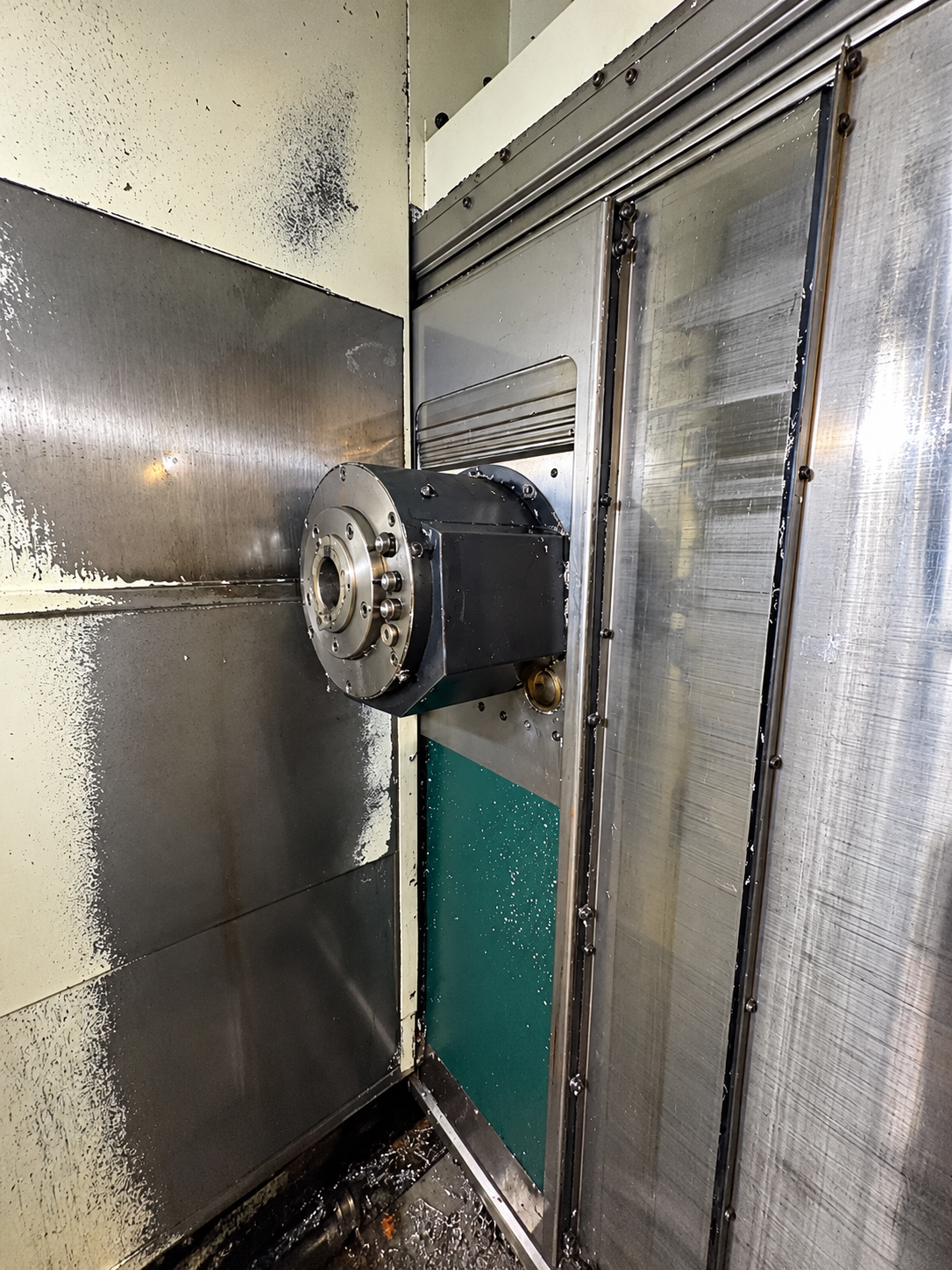 
                  
                    Kitamura Mycenter HX300 Twin Pallet CNC Horizontal Machining Centre 2001
                  
                