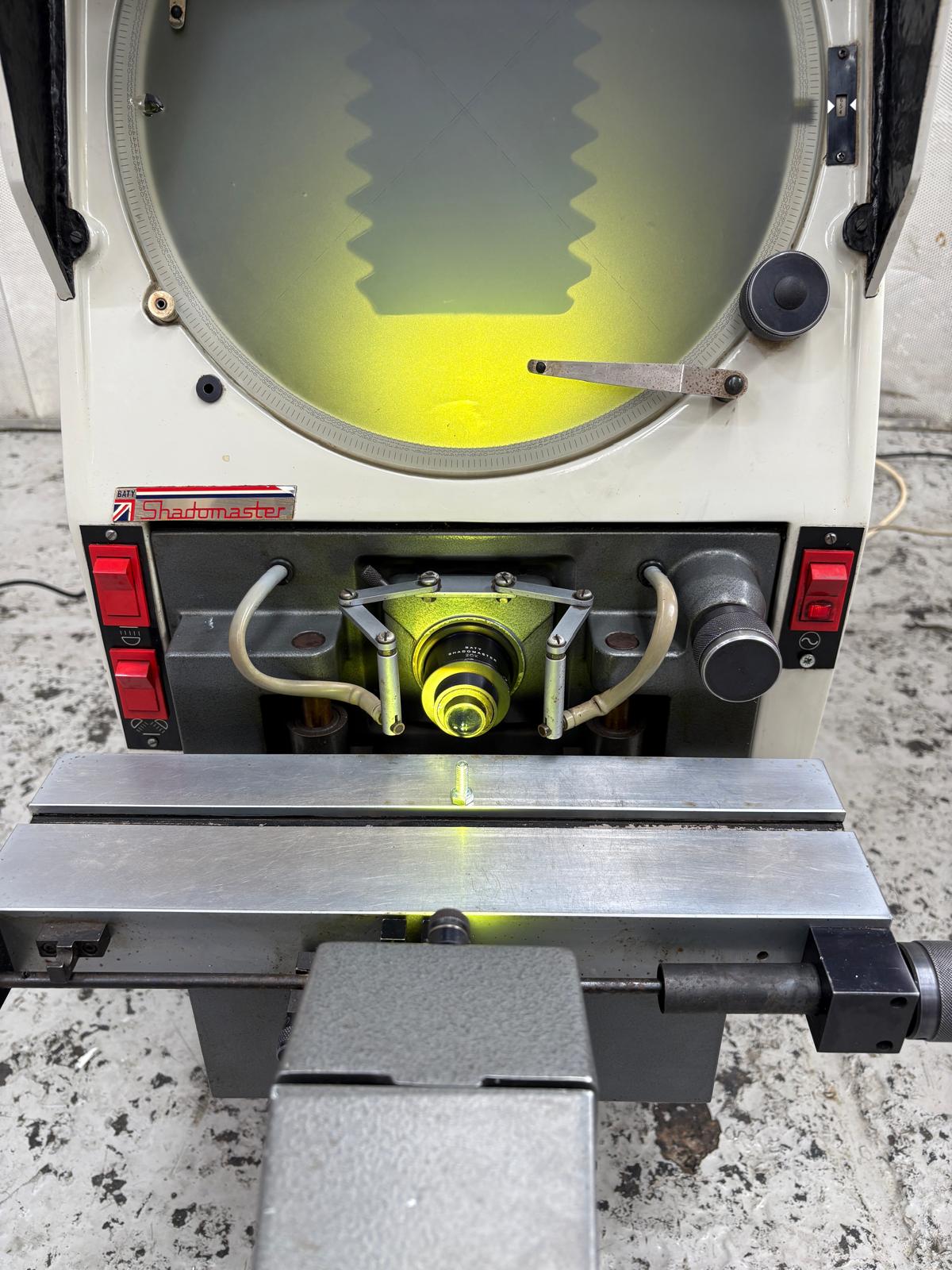
                  
                    Baty Shadowmaster Profile Projector
                  
                