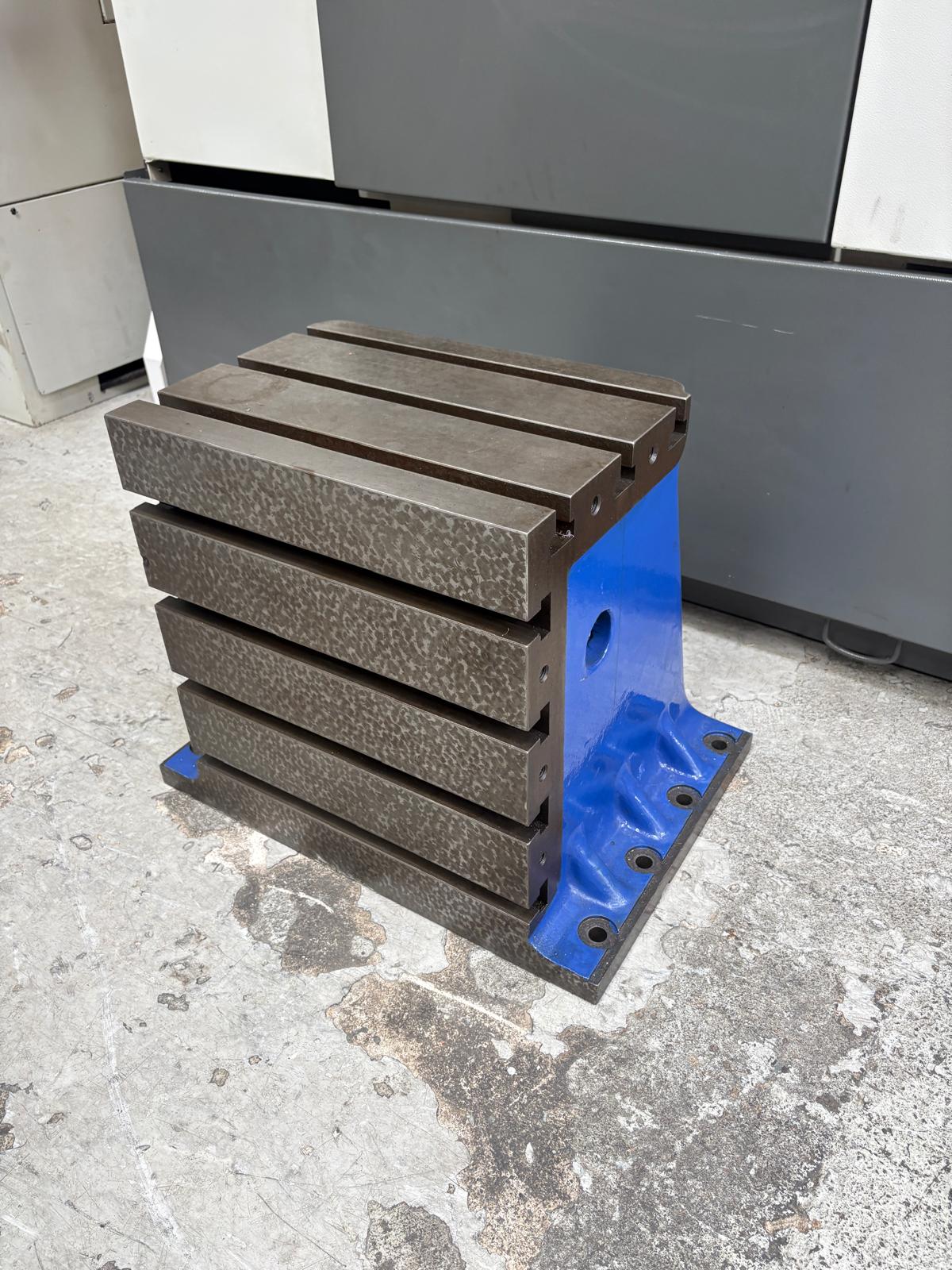 
                  
                    Devleig Fixture Plate
                  
                