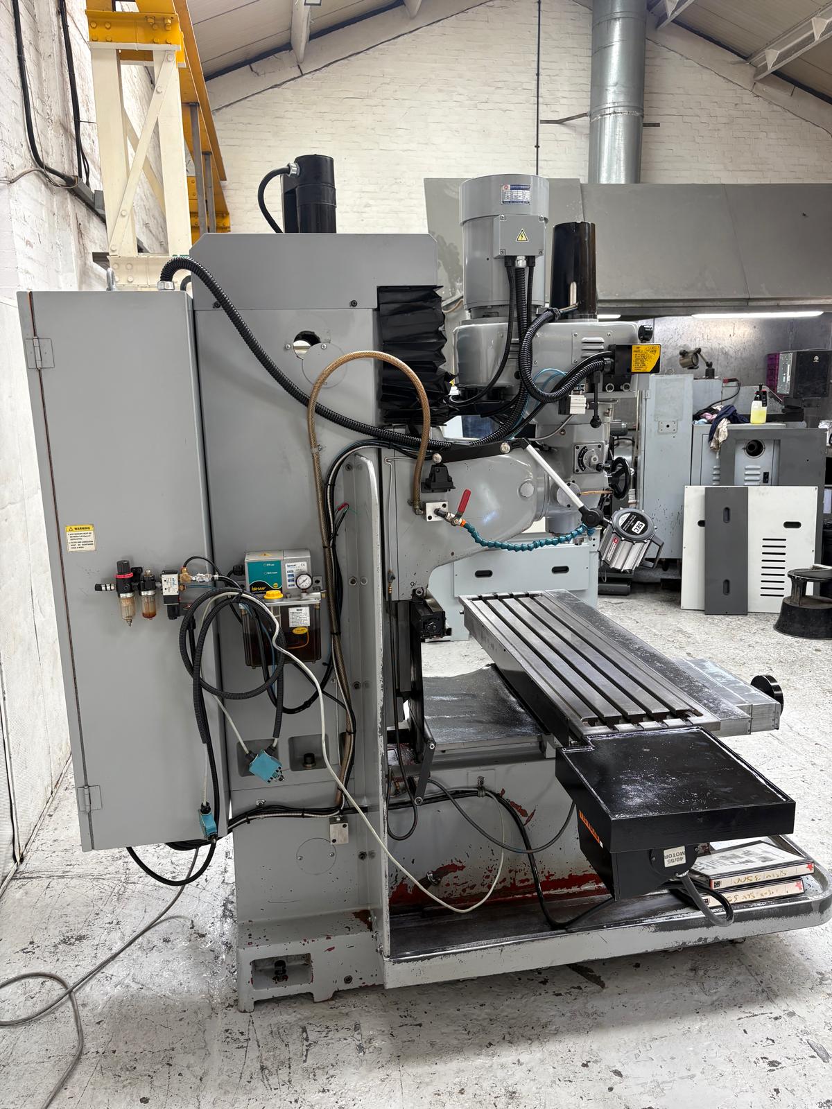 
                  
                    XYZ SMX 3500 3 Axis CNC Bed Milling Machine
                  
                