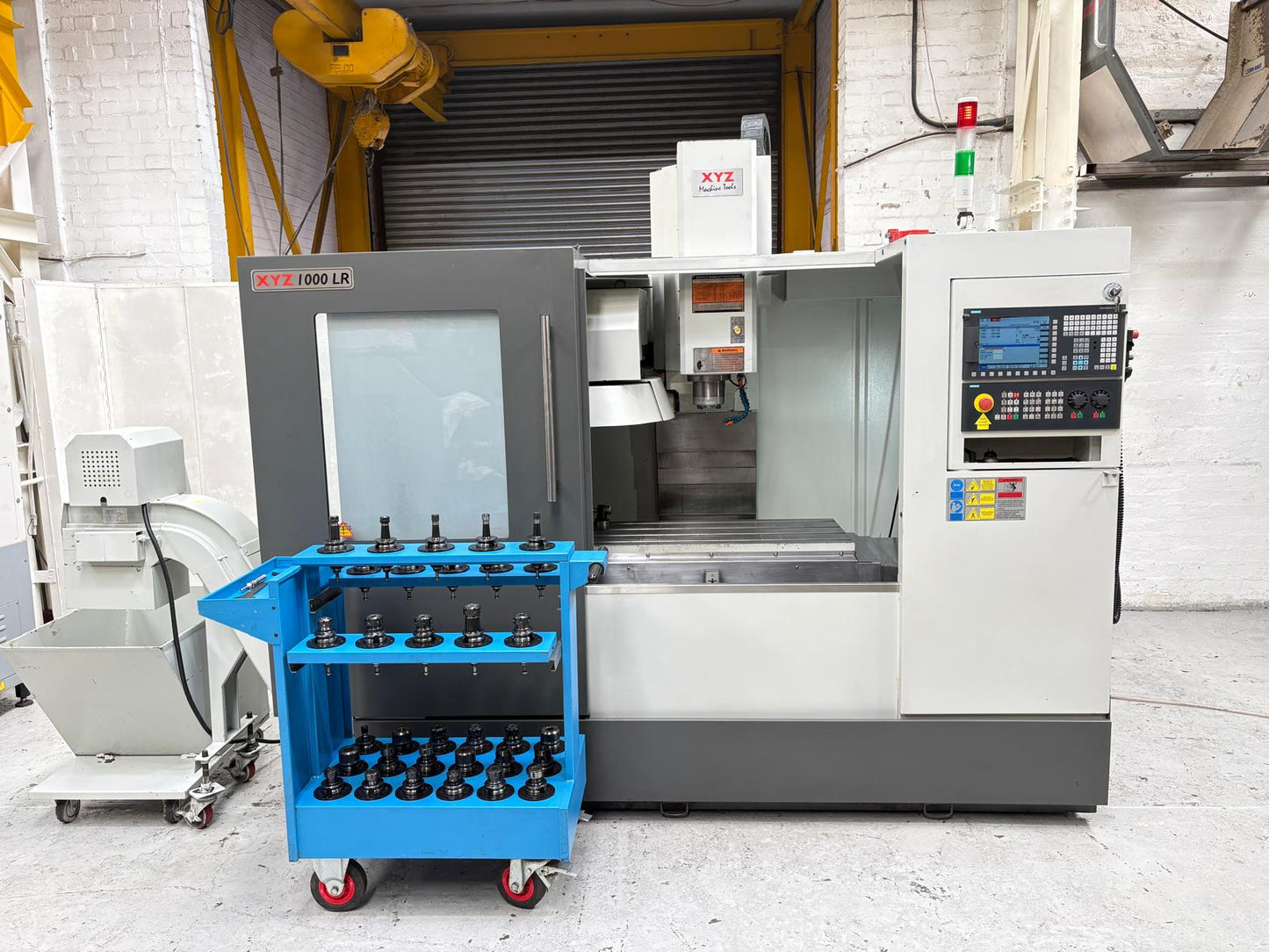 
                  
                    XYZ 1000LR VMC Siemens 828D Control
                  
                