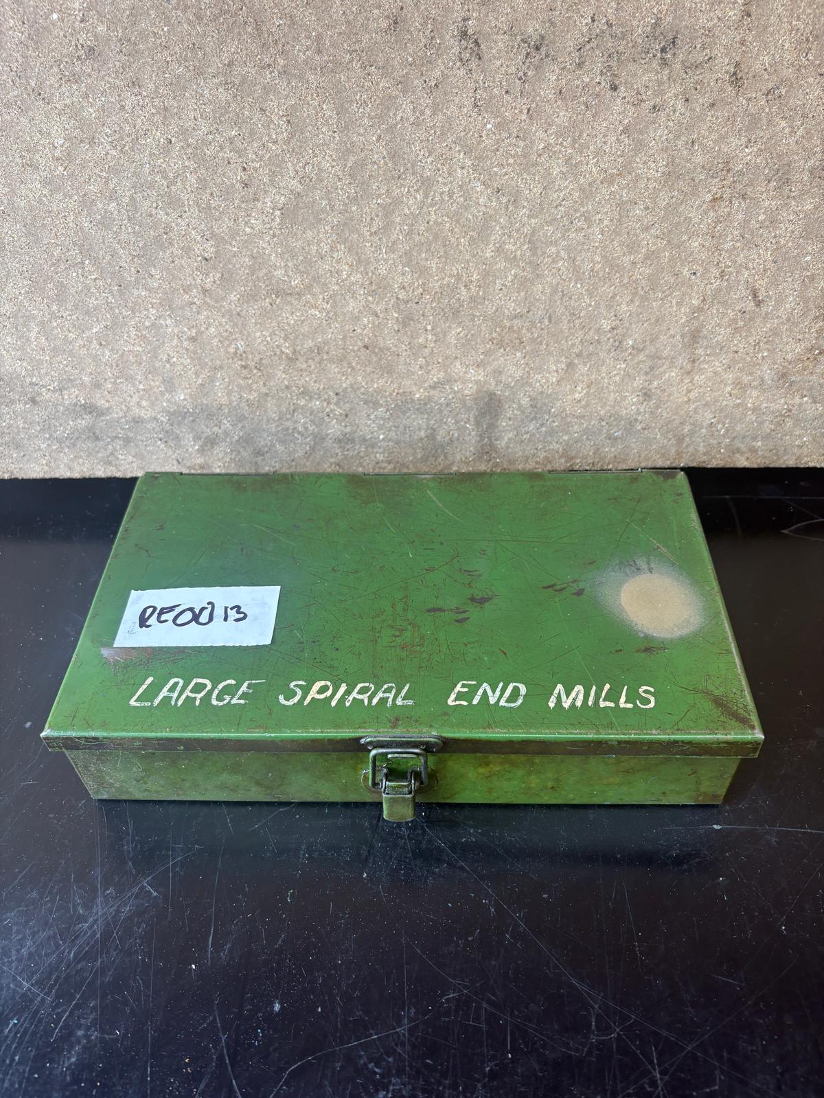 
                  
                    Large Spiral End Mills
                  
                
