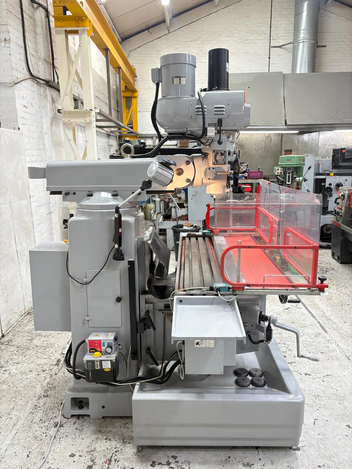 
                  
                    XYZ SMX SLV CNC Turret Milling Machine
                  
                