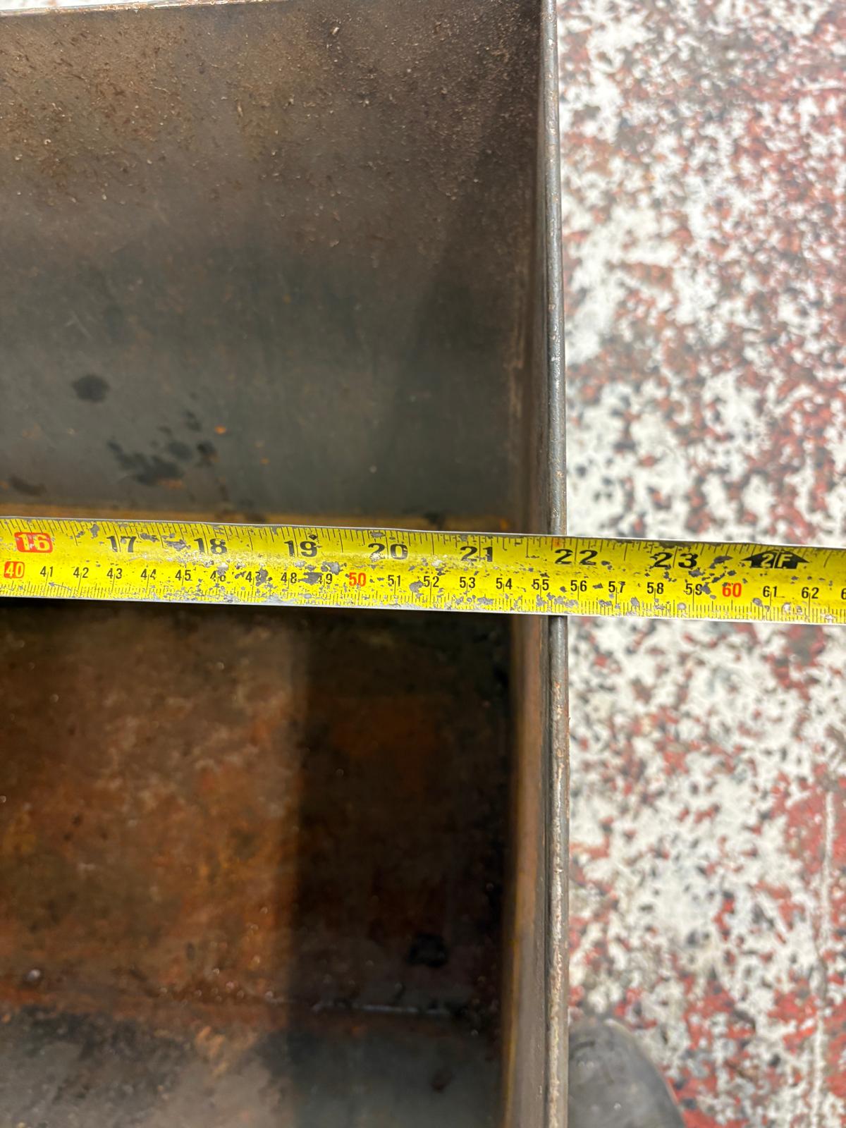
                  
                    Tipping Skip
                  
                