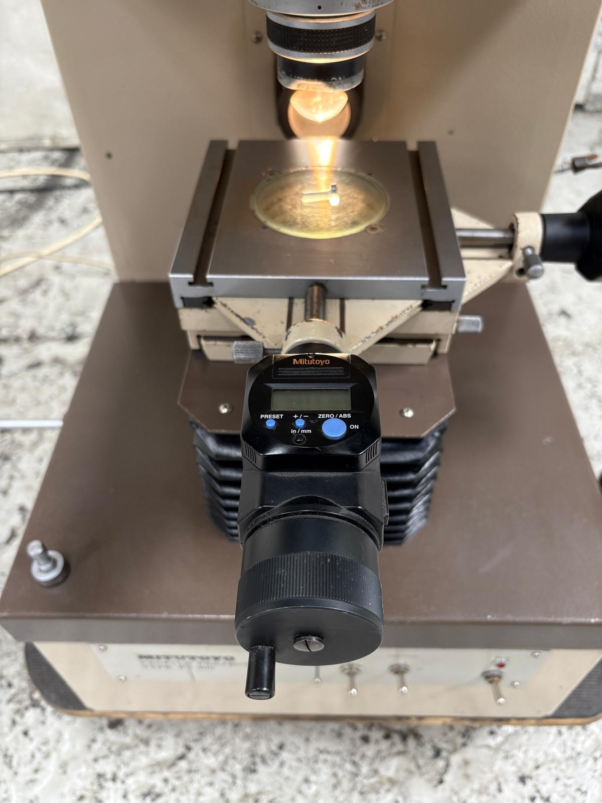 
                  
                    Mitutoyo PJ300H Profile Projector
                  
                